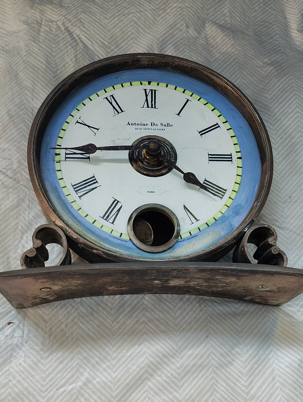Blue Accent Vintage-Style Wall Clock